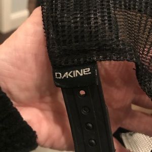 Dakine trucker hat